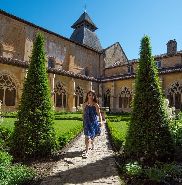 Chasse au trésor - Cloitre de Cadouin ©Dan Courtice